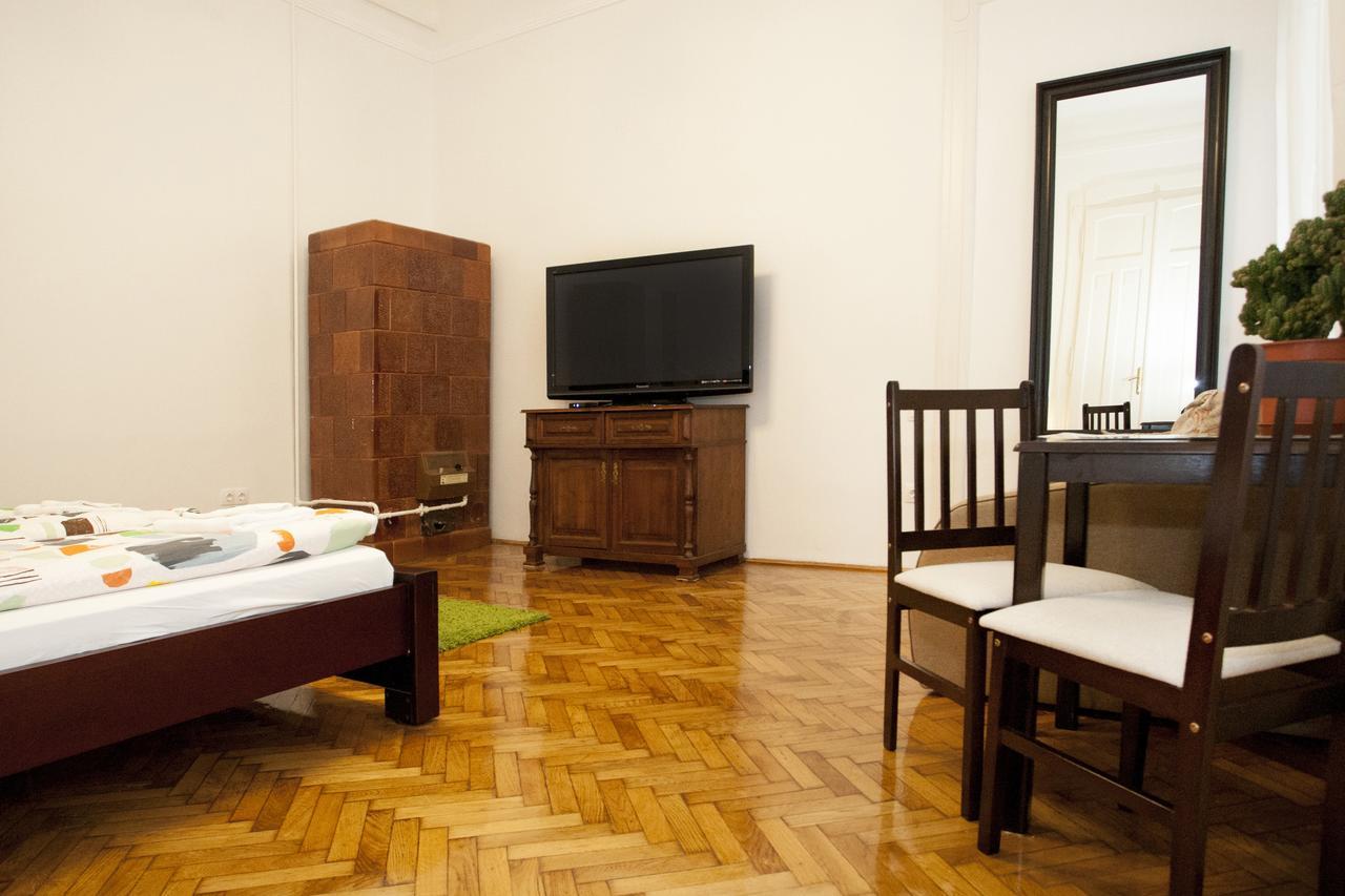 Ariel Studio Close To St. Stephen Basilica Будапеща Екстериор снимка